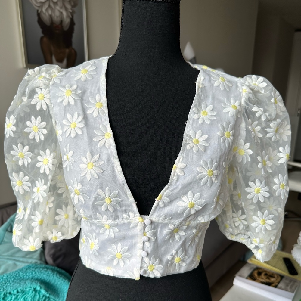 Daisy Crop Blouse